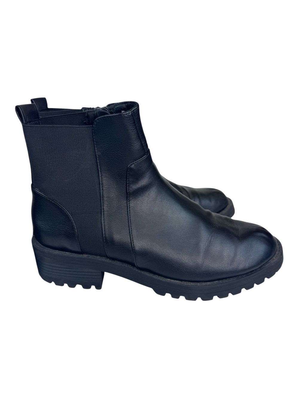 Universal Thread Black Leather Chelsea Ankle Boot size 8.5